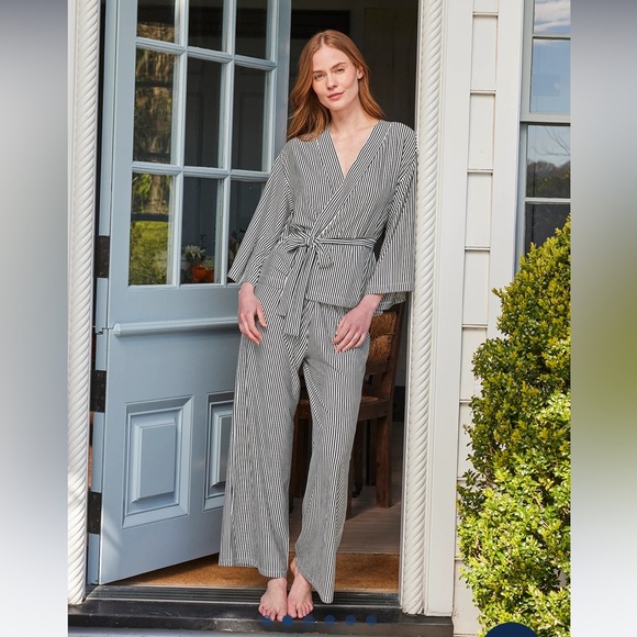 Lake Kimono Set - Picture 2 of 10